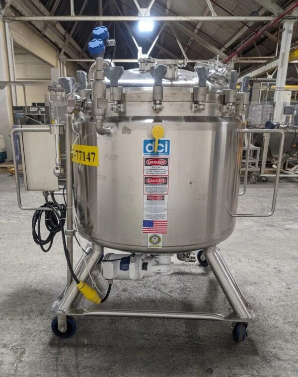 One Used 500 Liter DCI Reactor, Hastelloy C22 with Lightnin Mixer - Image 2