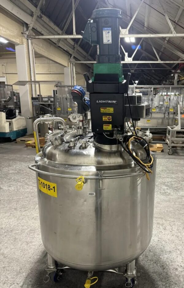 One Used 500 Liter Precision Stainless Reactor, 316 S/S, with Lightnin Mixer - Image 4