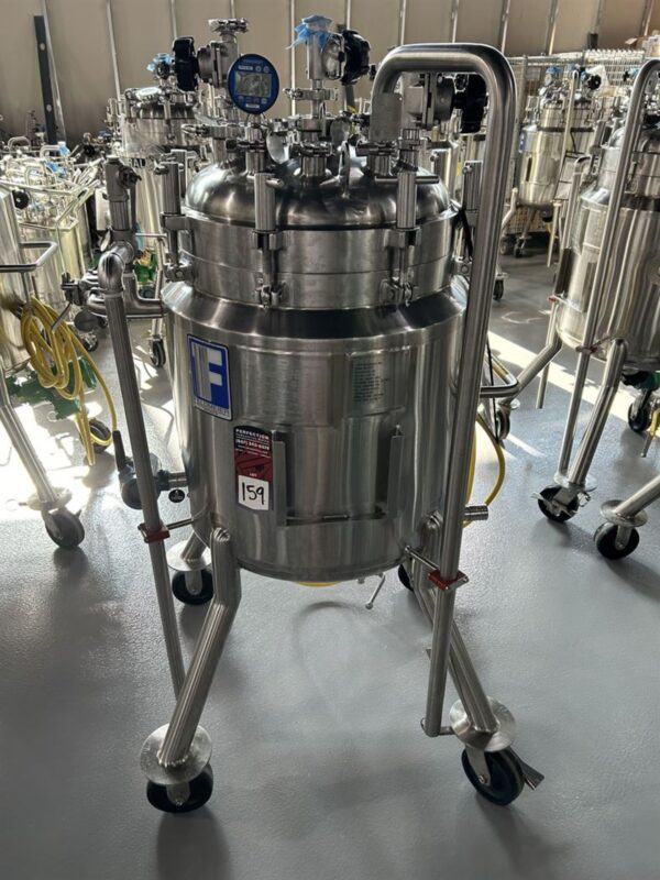 One Used 2012 Feldmeier 100L Mobile Reactor w/ Agitator & Millipore GMP500 Novaseptic Mixer