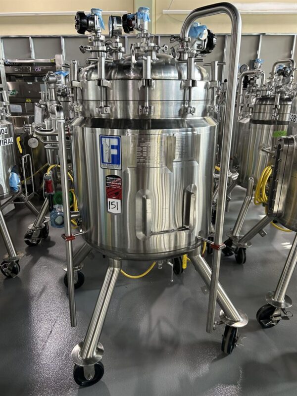 One Used 2012 Feldmeier 200L Mobile Reactor w/ Agitator & Millipore GMP500 Novaseptic Mixer