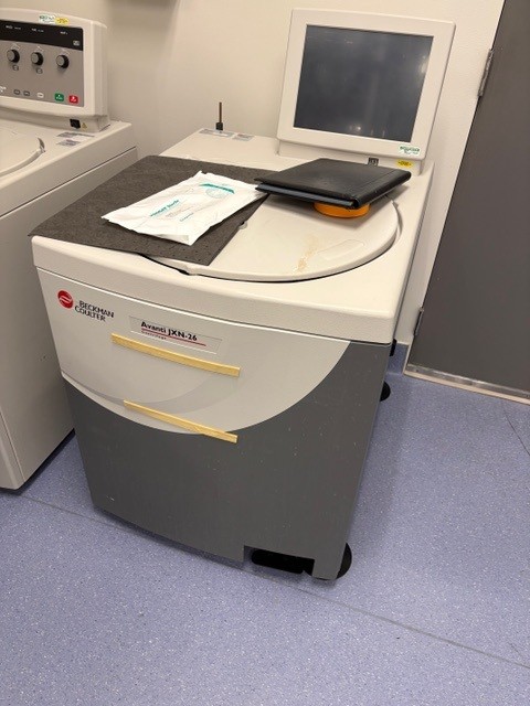One Used Beckman Coulter Avanti JXN-26 Centrifuge, HS