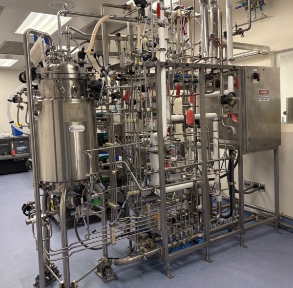 One Used 100L Vertical Transfer SS Fermenter Vessel, Manufacturer: Abec Inc. Model: 130L VT
